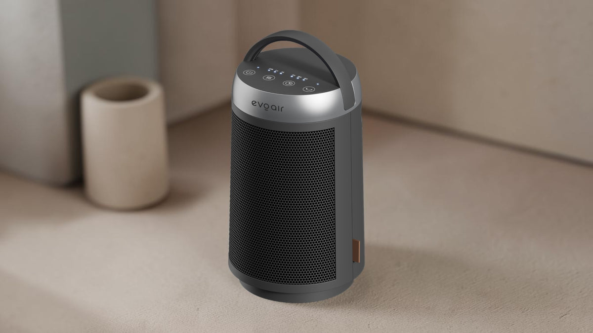Aerotermă ceramică evoair Warmix 1500, Wi-Fi, Control Aplicație SmartLife, Încălzire Ceramică PTC, Termostat 3 trepte, Oscilație 60°, Protecție Răsturnare, Răcire Automată (60s), Ecran Tactil, Negru