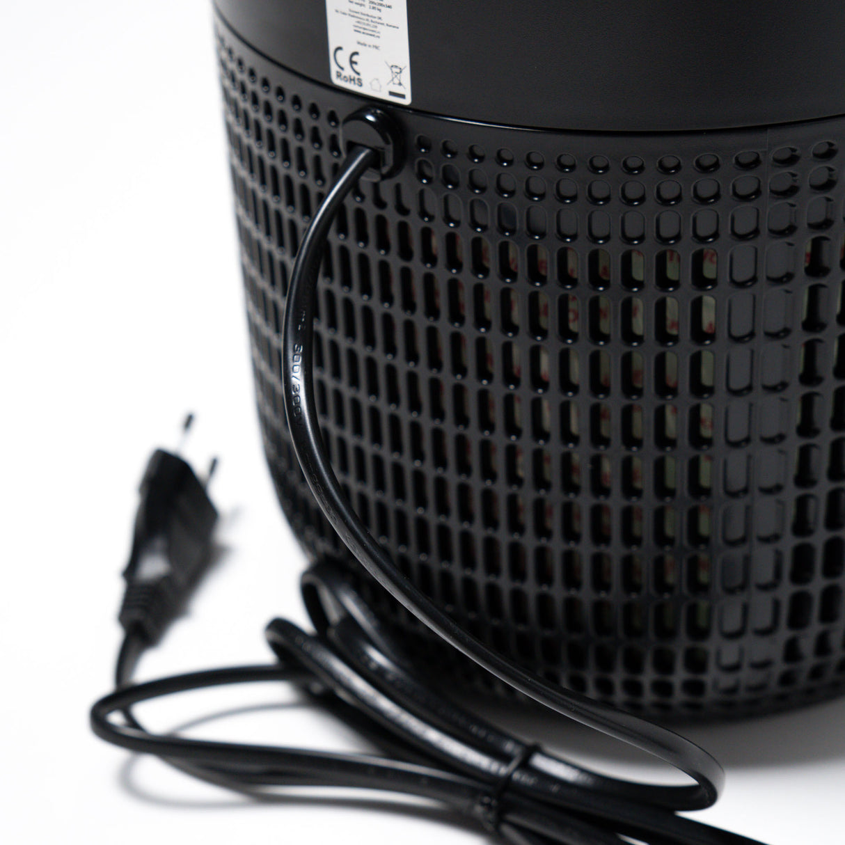 Purificator de aer Evoair, Yuvo, Lampă UV-C, Filtru 3in1, True Hepa, Carbon Activ, Pre-filtru, 4 viteze, Funcție Polen/Animale, Mod Noapte, Blocare Ecran, Lumină Ambientală, Negru