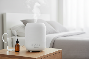 Umidificator Evoair UMIVA 3000 Rezorvor 3L, Capacitate de umidificare 300ml/h, Senzor umiditate, Mod Auto, Autonomie >8 ore, Indicator umiditate și temperatură, Alb